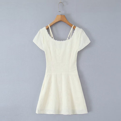 Fashionable slim lace edge pleated bubble sleeve dress for women